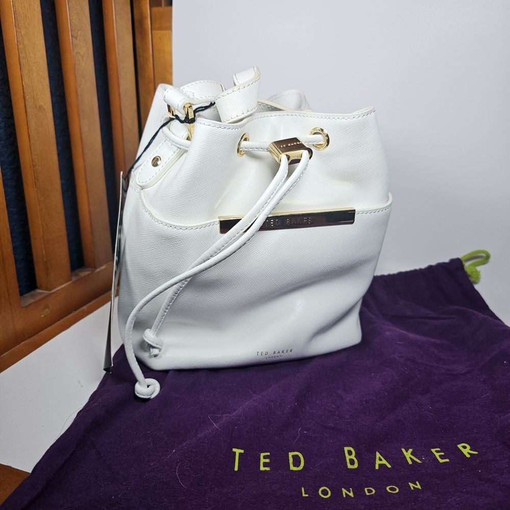Ted Baker London Cross Body Bucket White Leather Bag Ersilda NWT